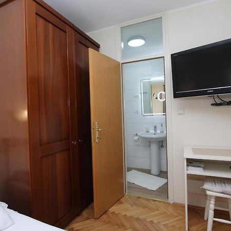 Room Roma Rovinj Exterior photo